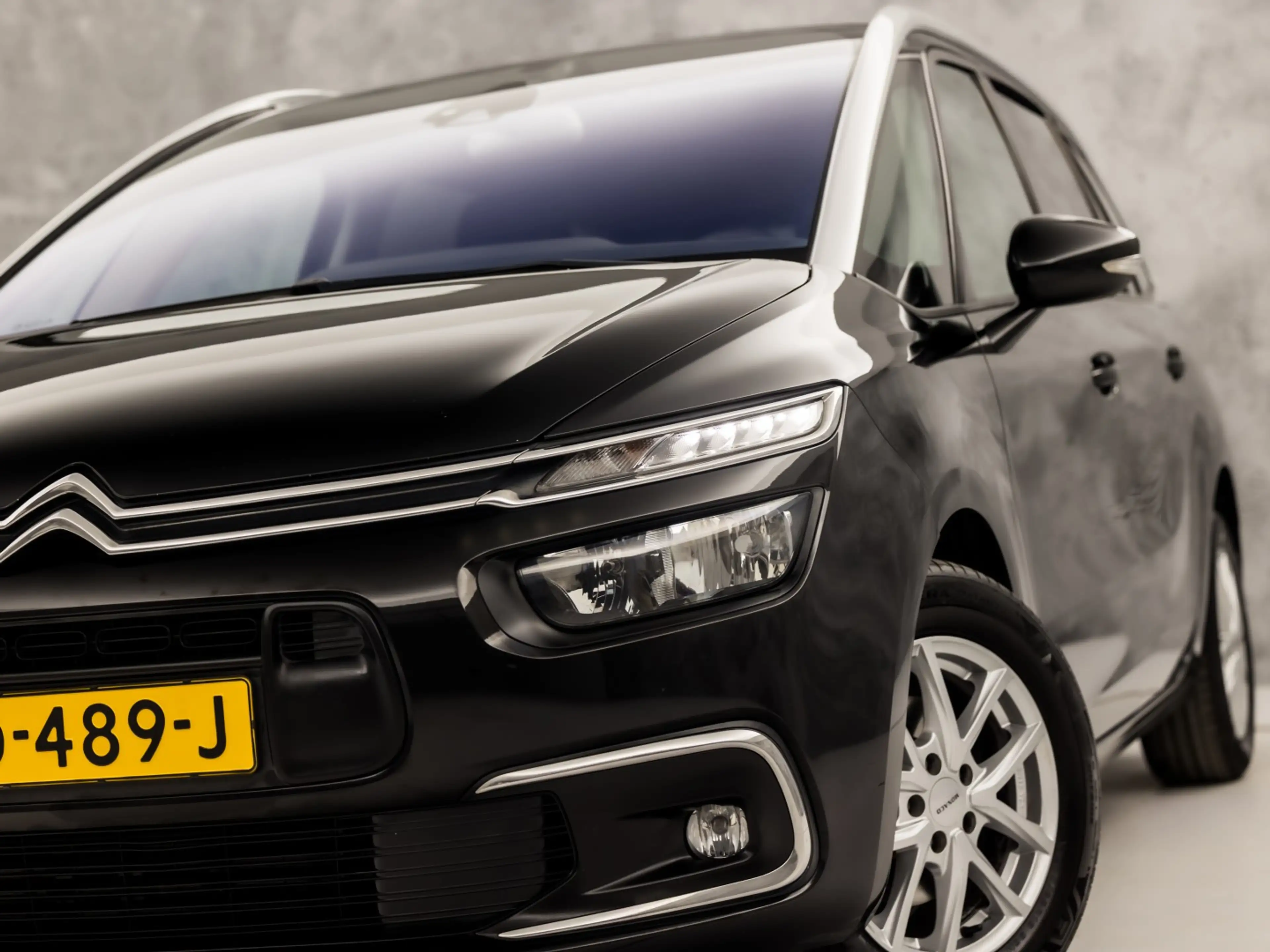 Citroen Grand C4 SpaceTourer 1.2 PureTech Sport 7 Persoons (APPLE CARPLAY, NAVI — photo 10