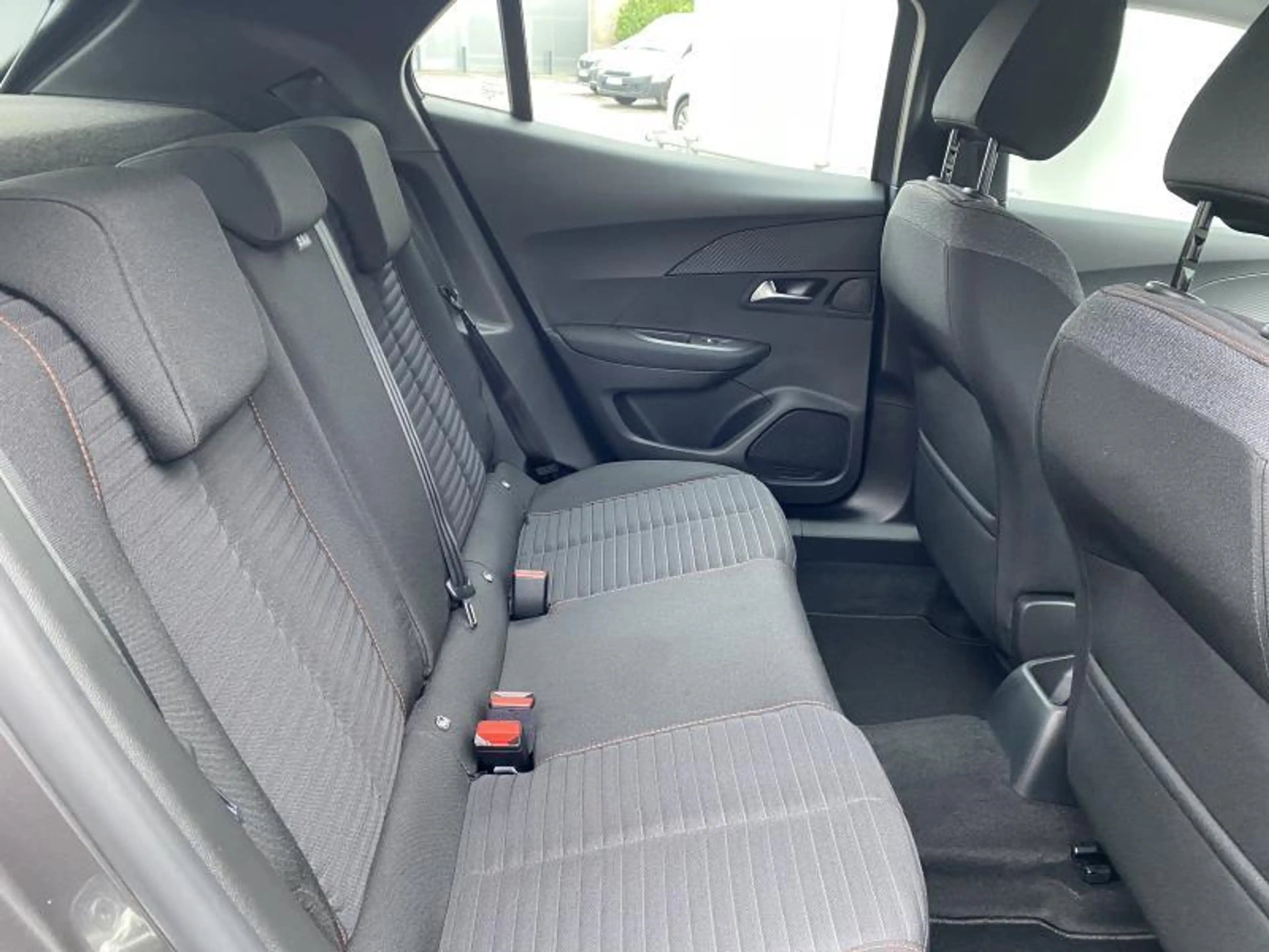 Peugeot 2008 ACTIVE PACK — photo 15