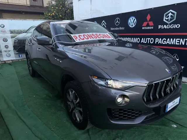 Maserati Levante GRANLUSSO 3.0 V6 250cv FULL OPTIONAL LEGGI TUTTO!