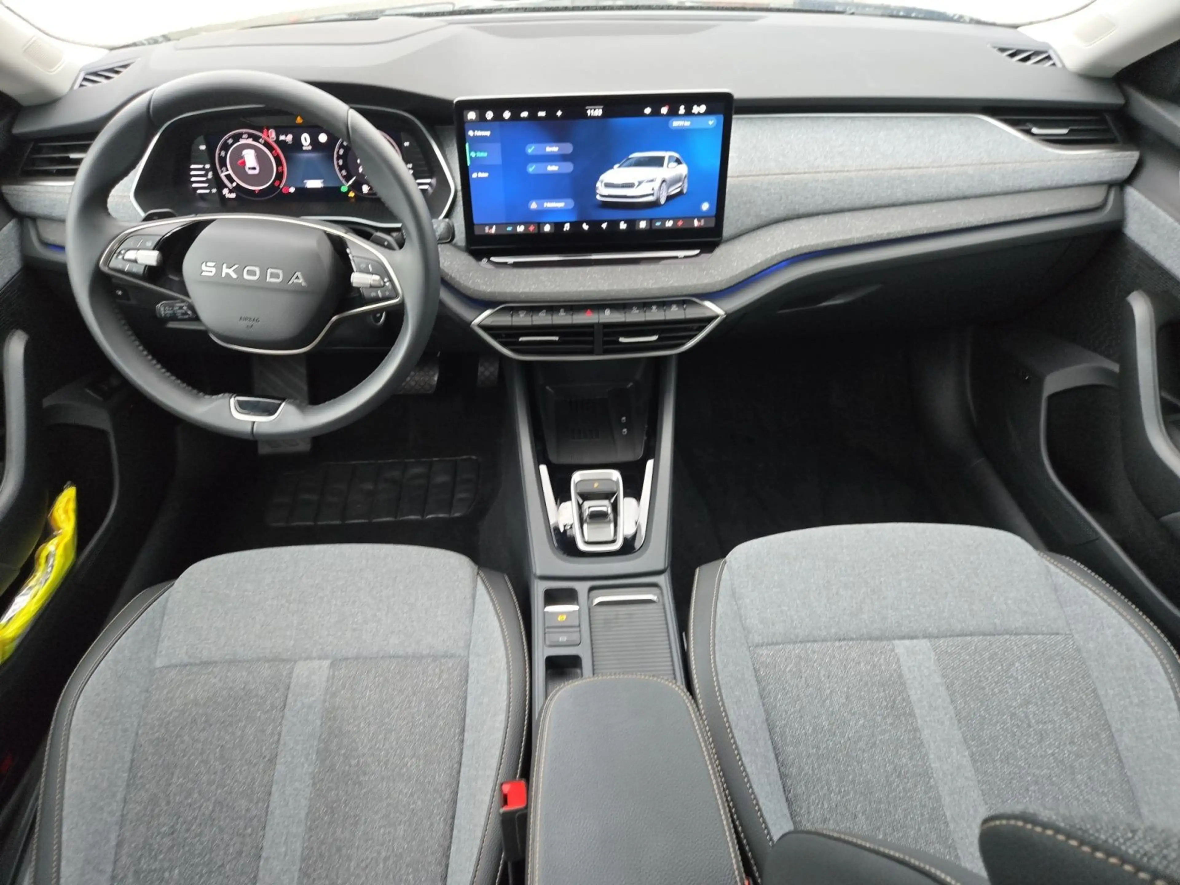 Skoda Octavia Combi Tour 2.0 TDI DSG, PANO/360°KAM/CAN — photo 8