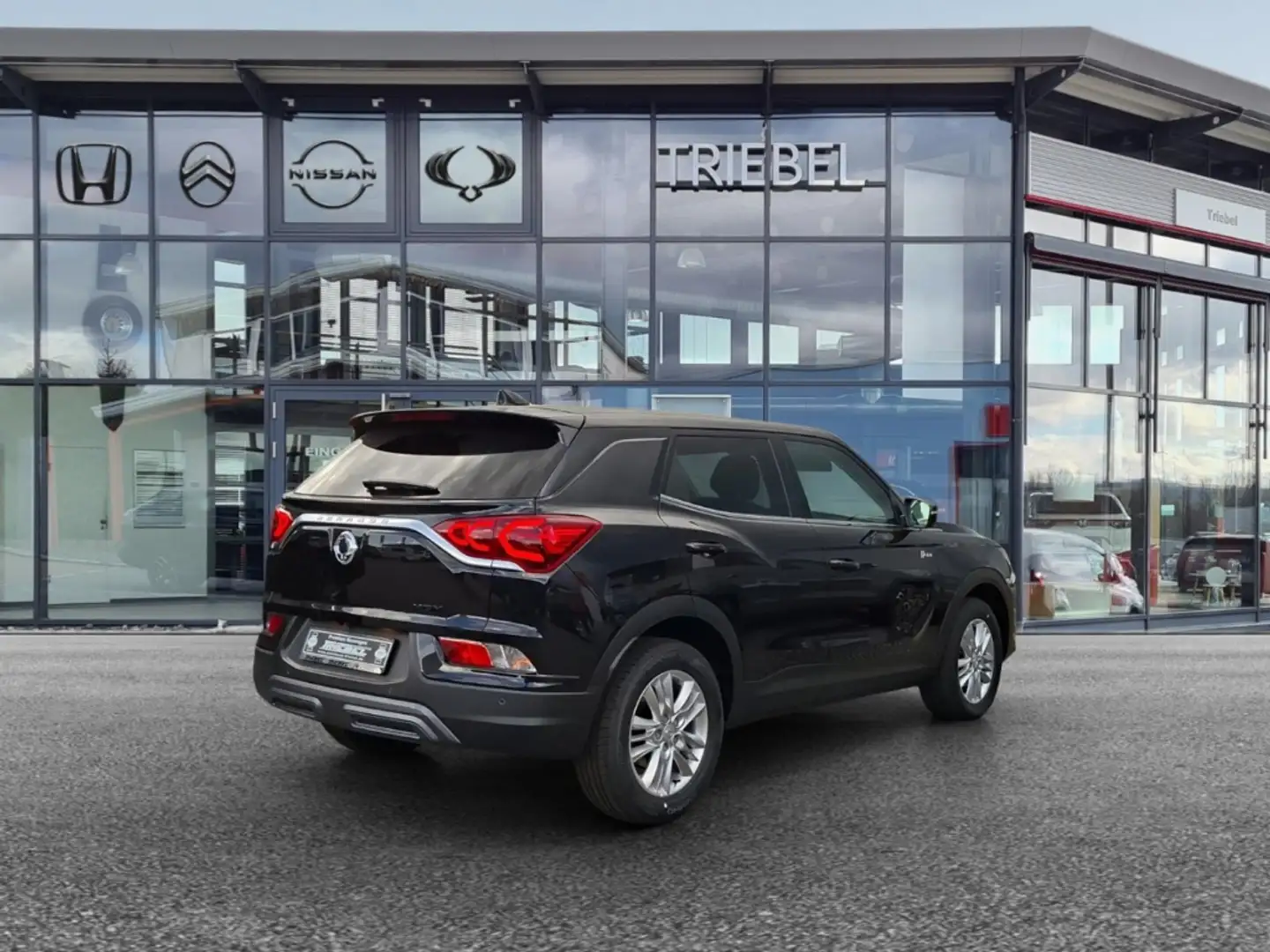 KGM Korando NOMAD 1.5 Navi°RFK°DAB°SHZ°beh. Lenkrad° Nero - 2