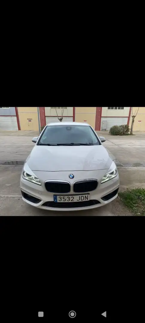 BMW 116 116d - 1