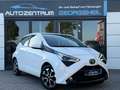Toyota AYGO x-play Team D/R-CAM/DAB/1-HAND/CarPlay Weiß - thumbnail 1