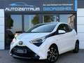 Toyota AYGO x-play Team D/R-CAM/DAB/1-HAND/CarPlay Weiß - thumbnail 4