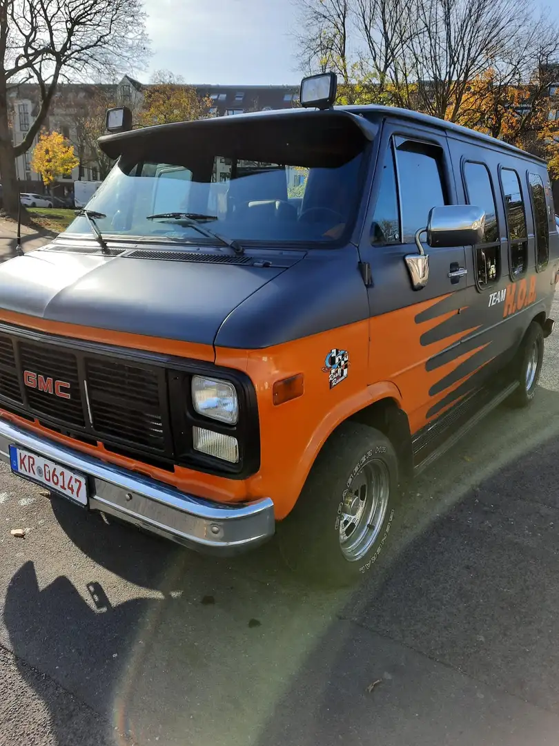 GMC Vandura 2500 Schwarz - 1