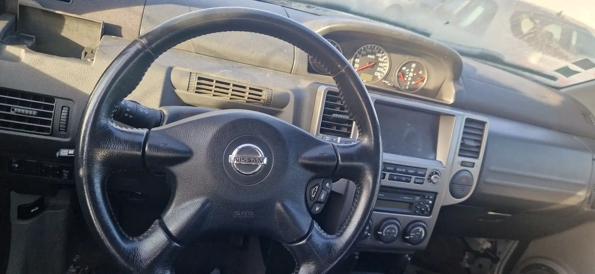 Nissan X-Trail X-Trail 2.5 4x4 Aut. Elegance Noir - 2