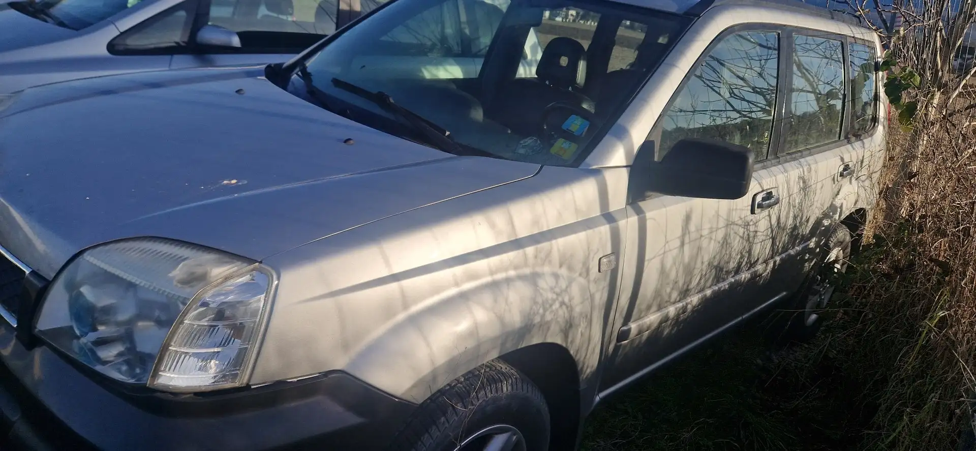 Nissan X-Trail X-Trail 2.5 4x4 Aut. Elegance Noir - 1