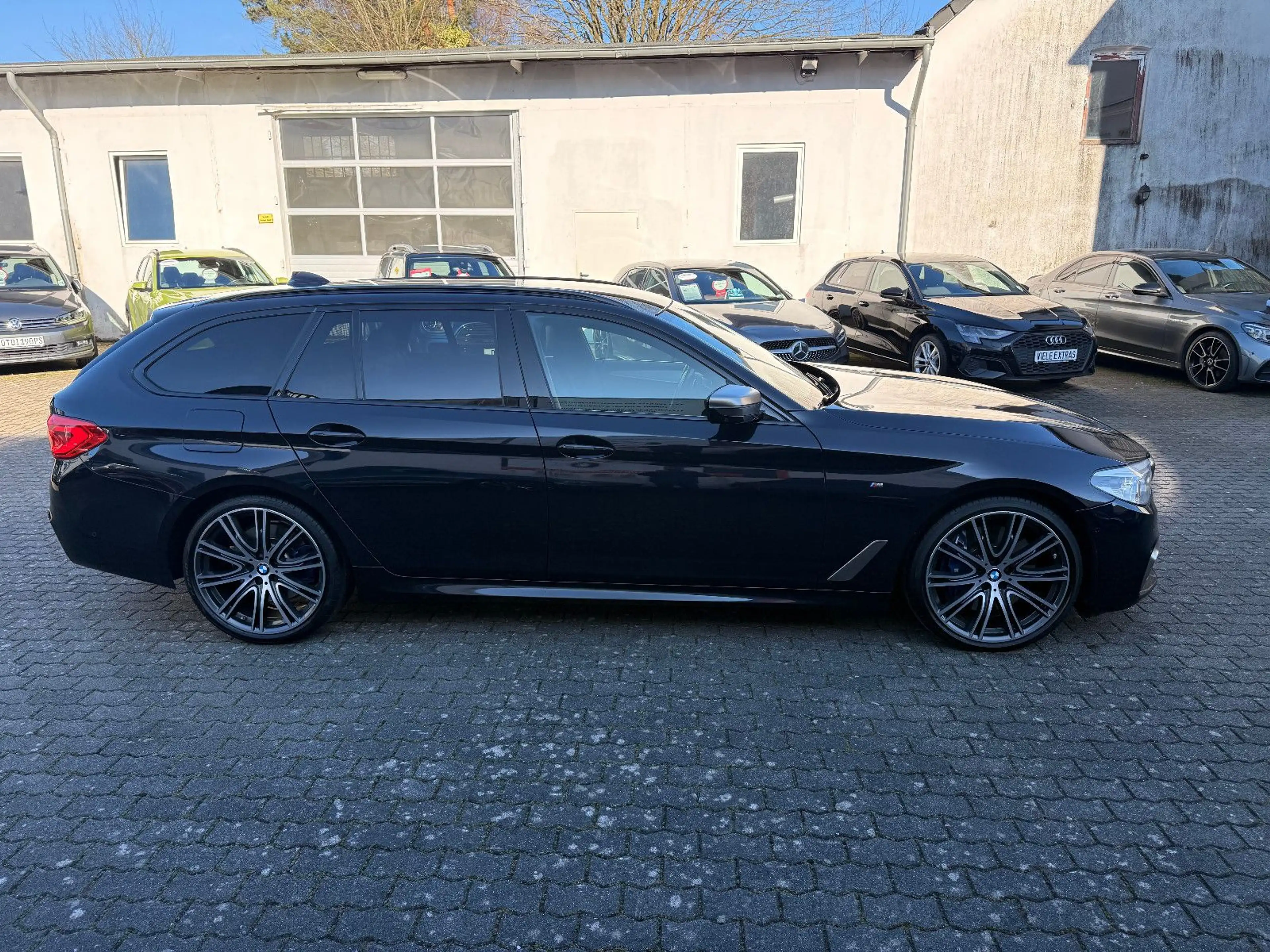 BMW 550 d xDrive TOURING M-SPORTPAKET Head-Up VOLL — photo 7