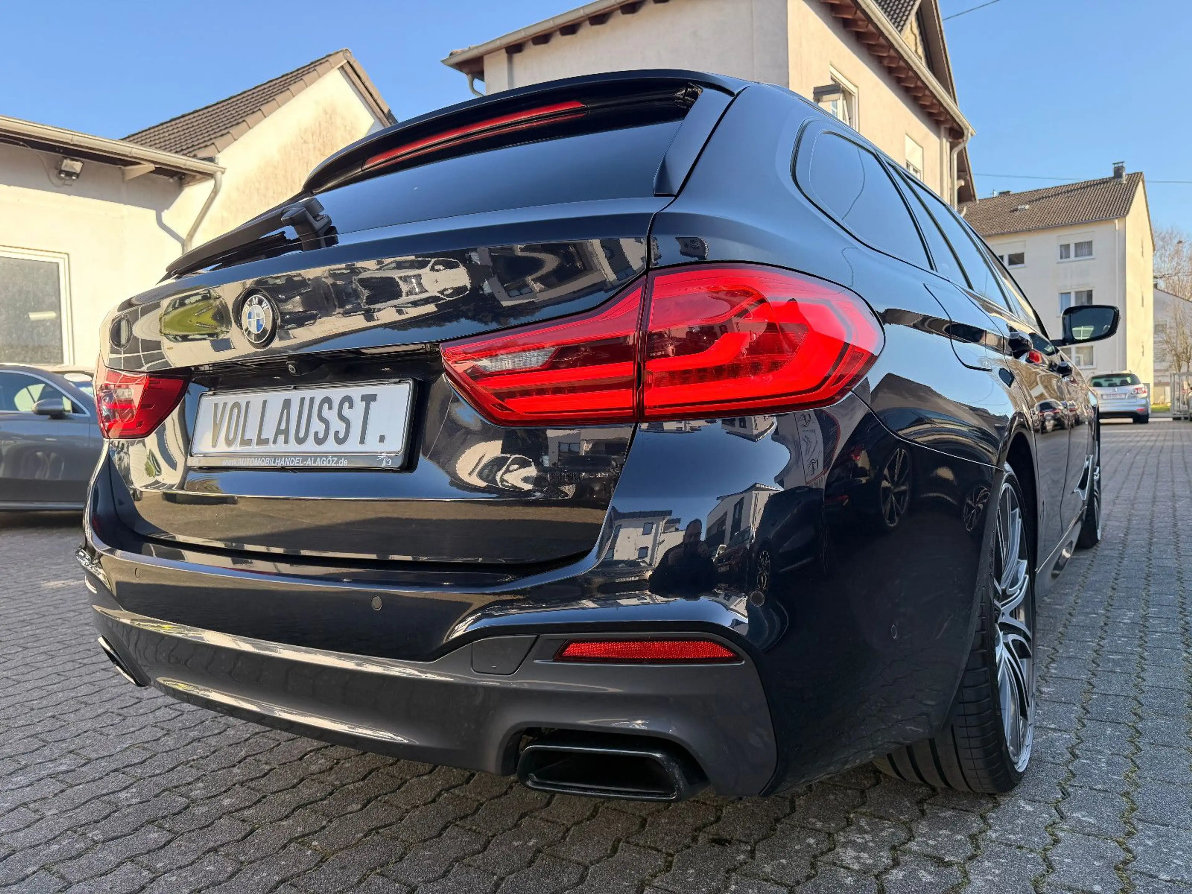 BMW 550 d xDrive TOURING M-SPORTPAKET Head-Up VOLL — photo 5