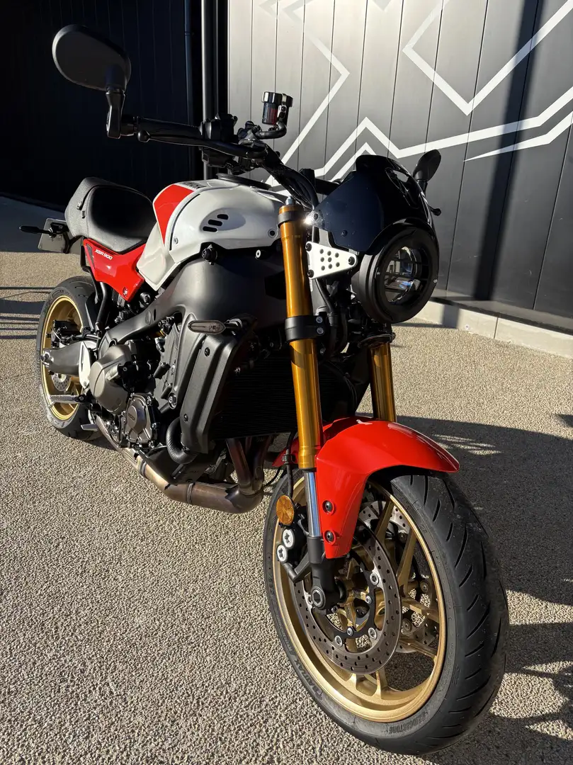 Yamaha XSR 900 Alb - 2