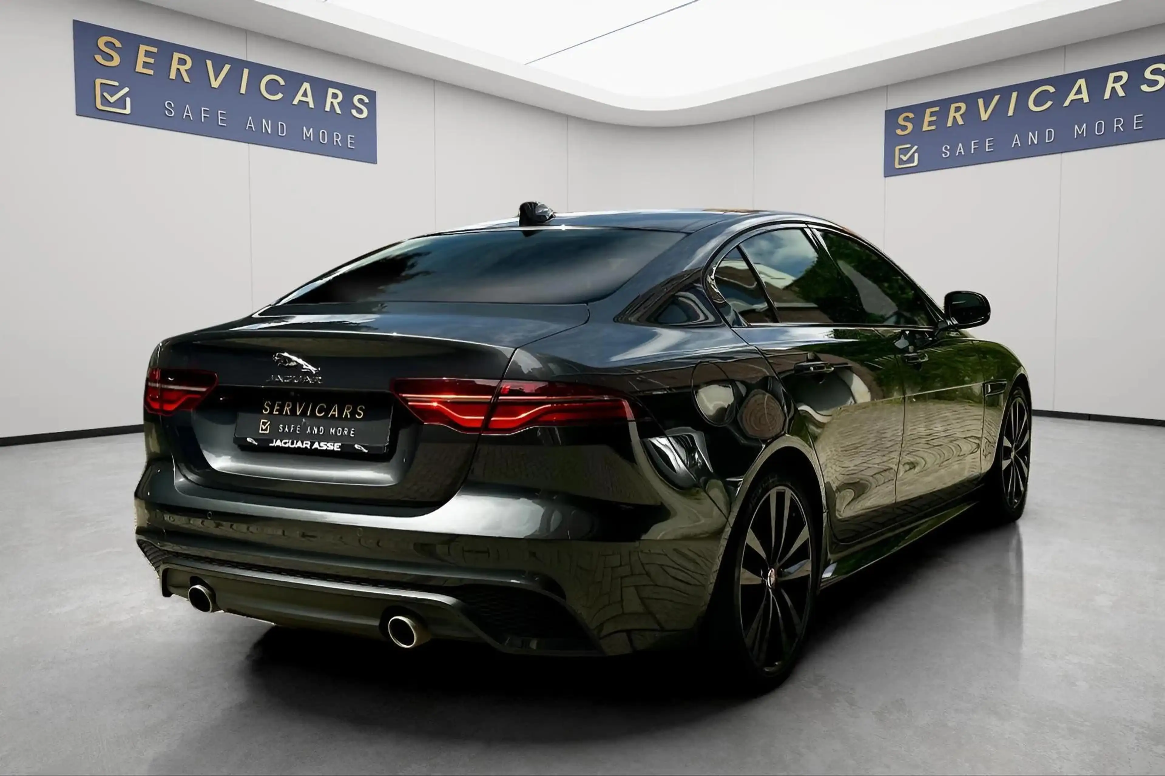 Jaguar XE XE 2.0 T P250 R-Dynamic SE/GARANTIE 12 MOIS — photo 4