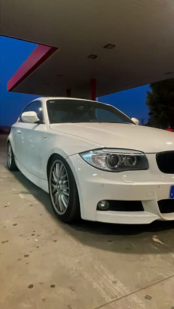 BMW 125 125i Coupé - 1