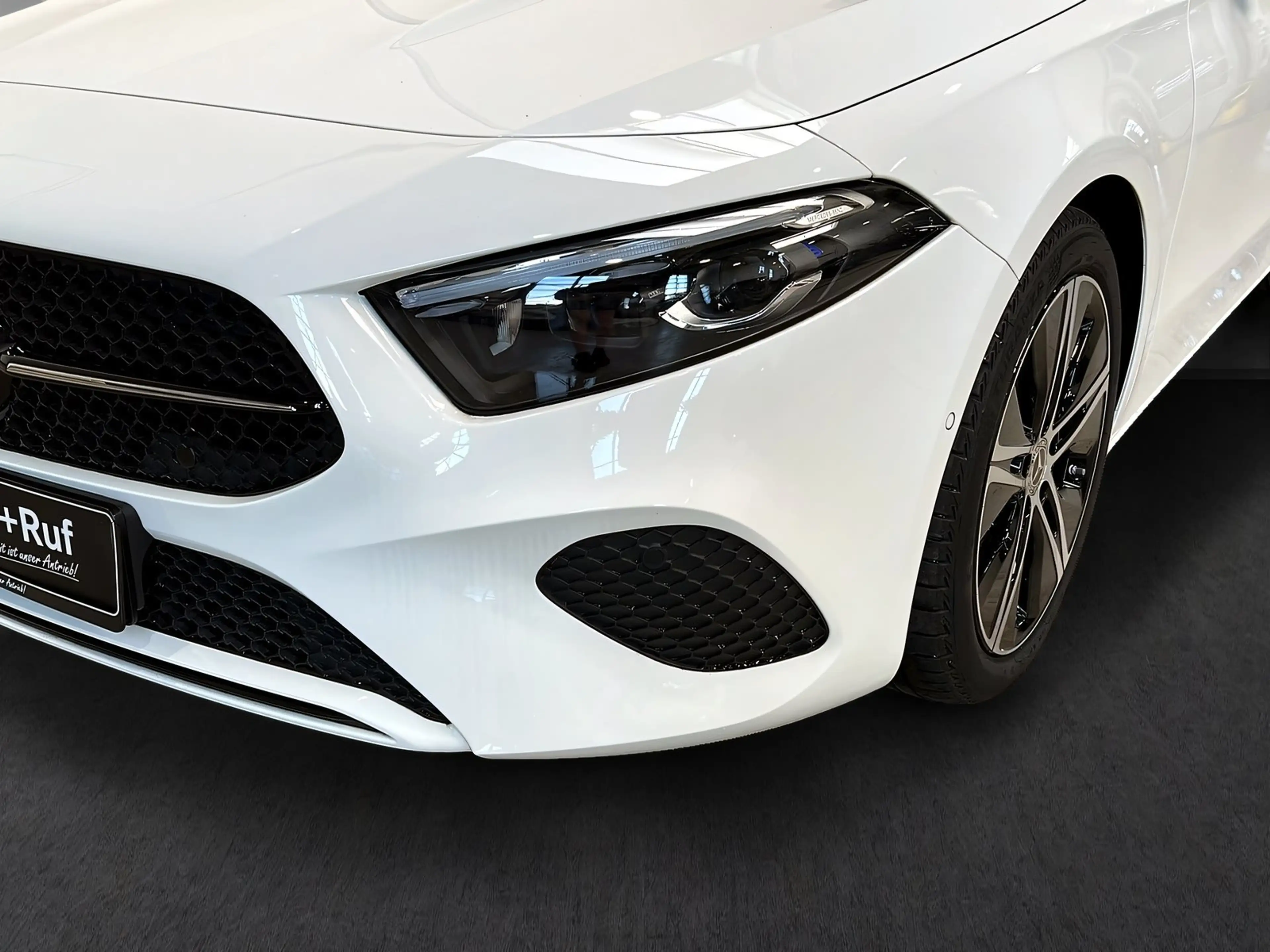 Mercedes-Benz A 200 PROGRESSIVE+MULTI+NIGHT+Pano+Kamera+StHz — photo 15