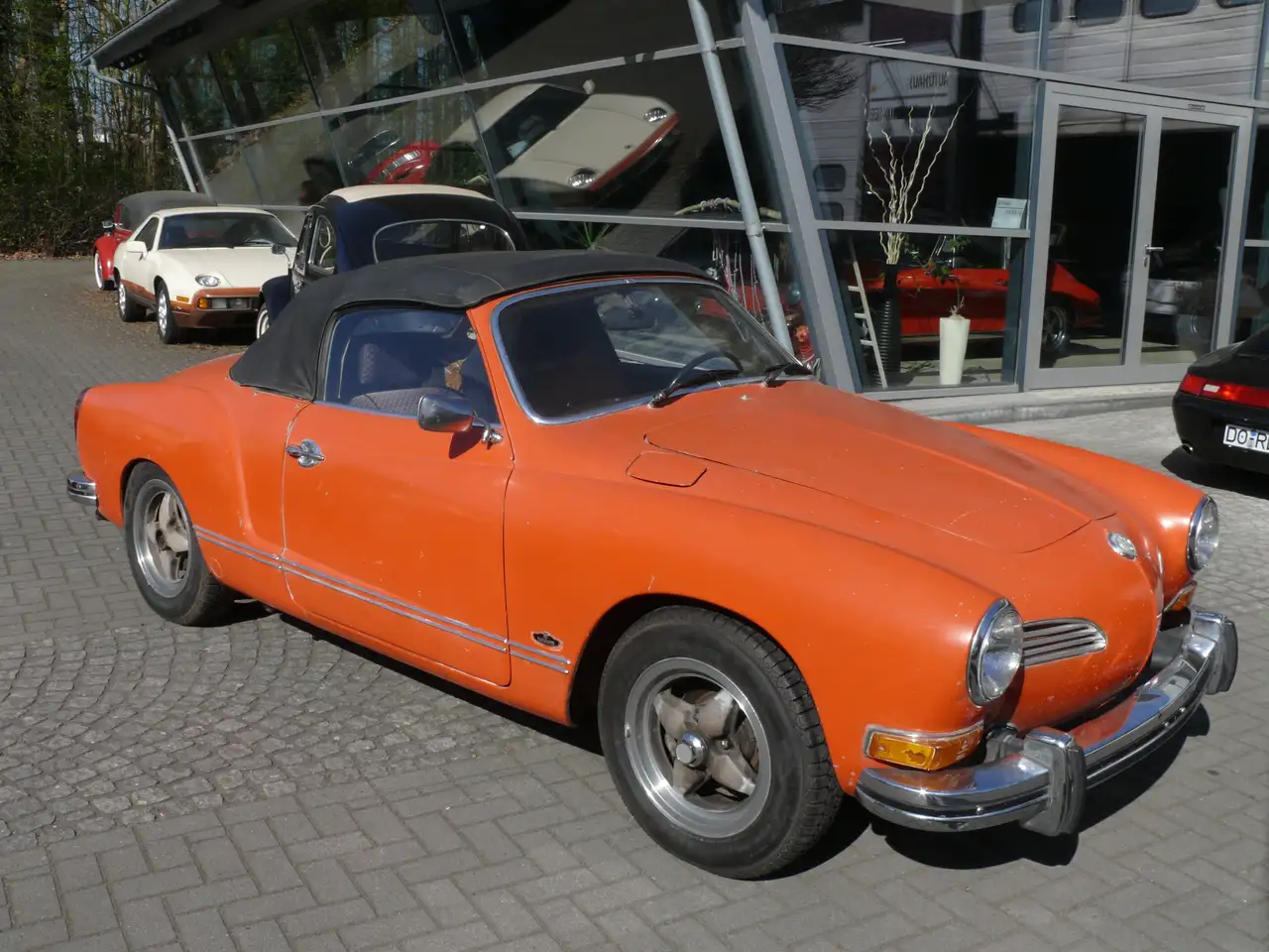 Volkswagen Karmann Ghia