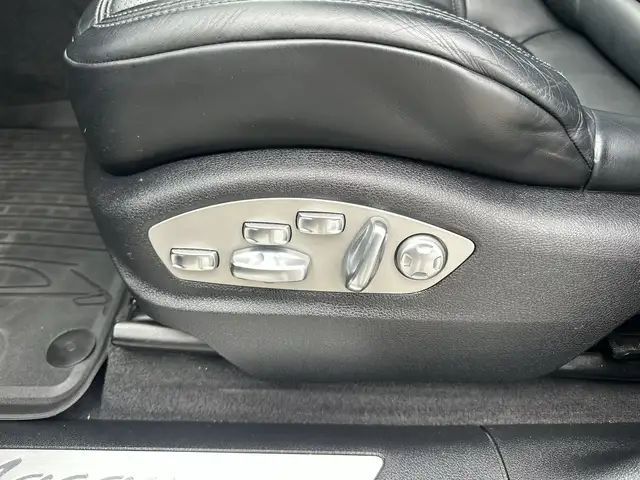 Porsche Macan ab MJ18 Ansicht 15