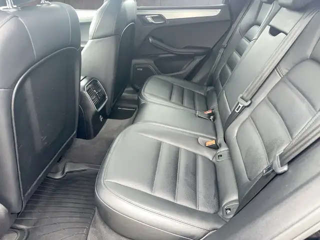 Porsche Macan ab MJ18 Ansicht 12