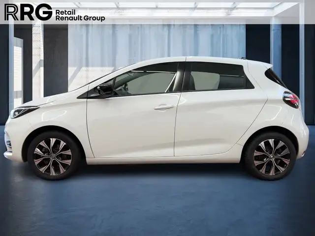 Renault Zoe view 2