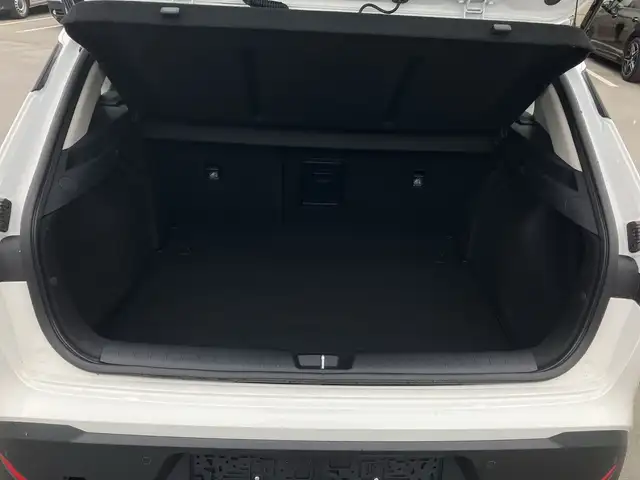 Kia K4 view 15