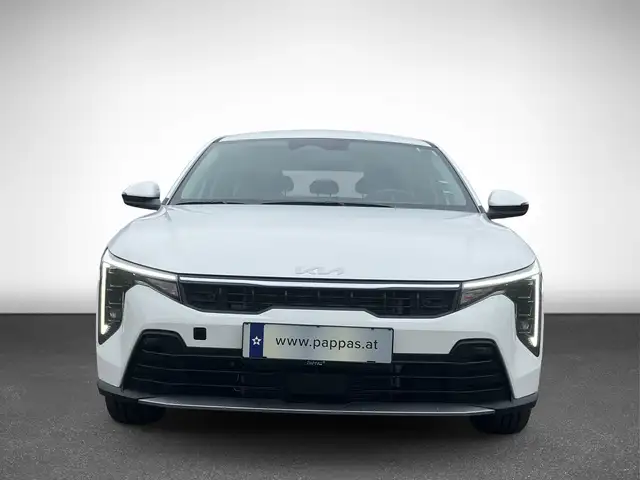 Kia K4 view 4