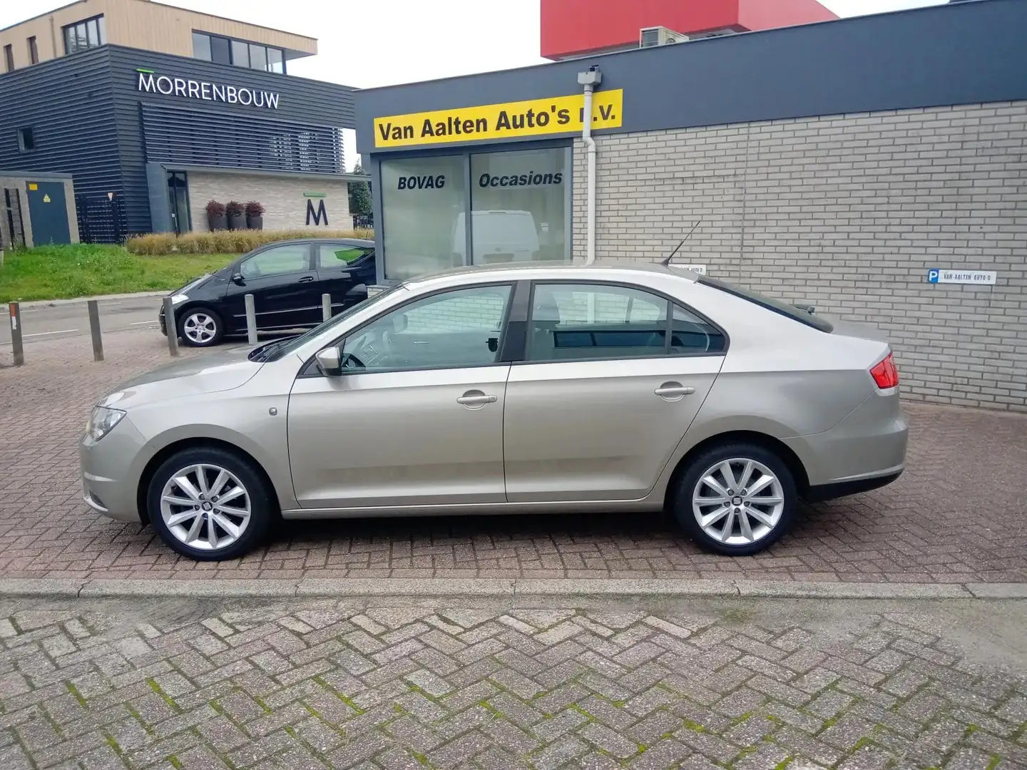 SEAT Toledo 1.2 TSI Enjoy Beige - 1