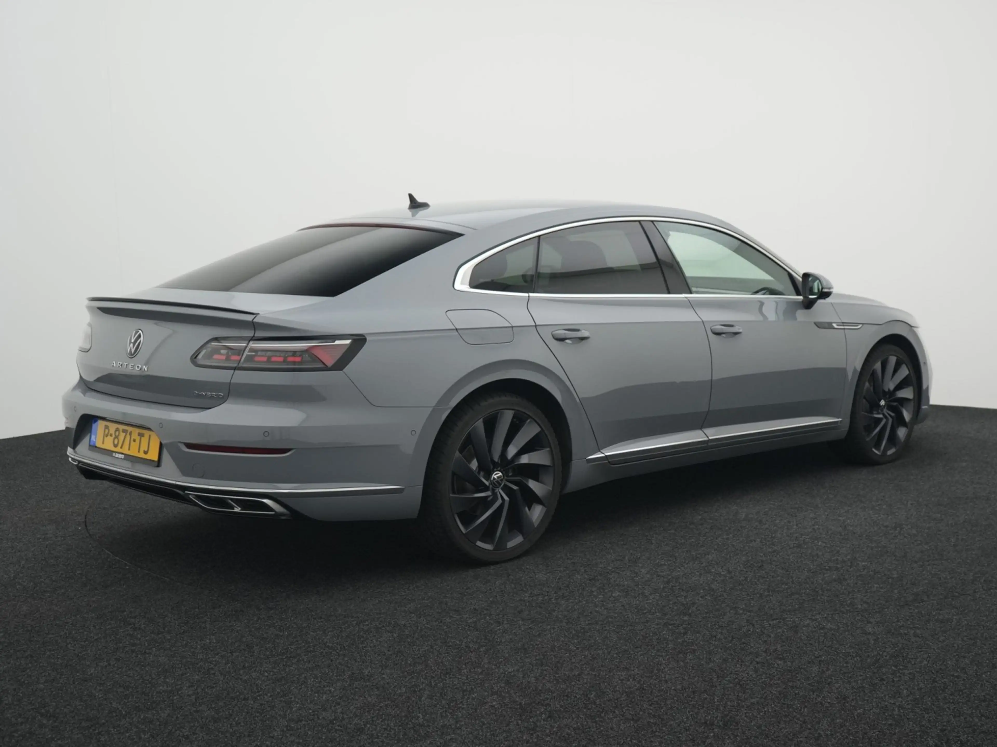 Volkswagen Arteon 1.4 TSI eHybrid R-Line Business+ - Automaat - Wint — photo 4