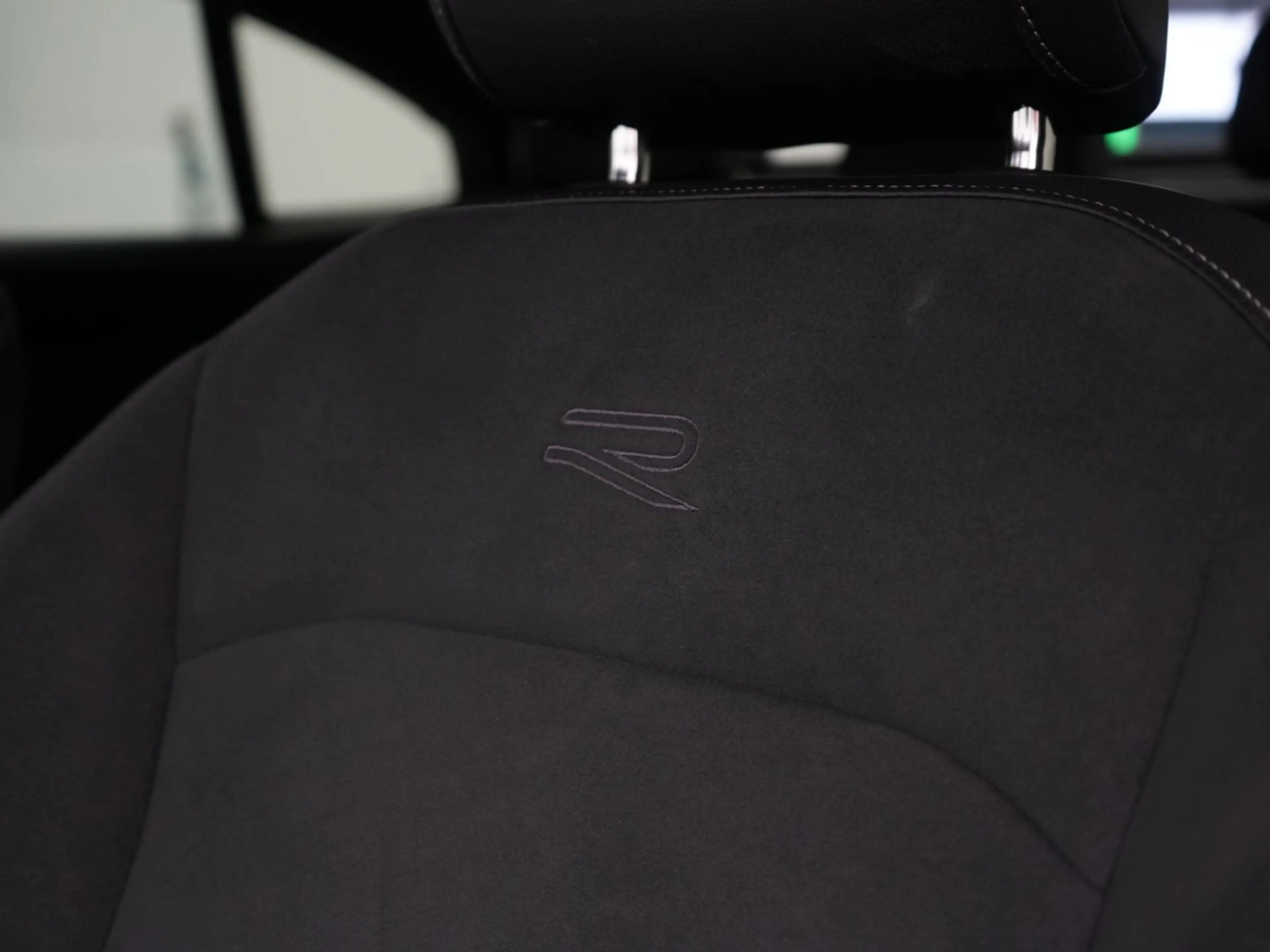 Volkswagen Arteon 1.4 TSI eHybrid R-Line Business+ - Automaat - Wint — photo 24