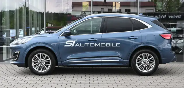 Ford Kuga view 2