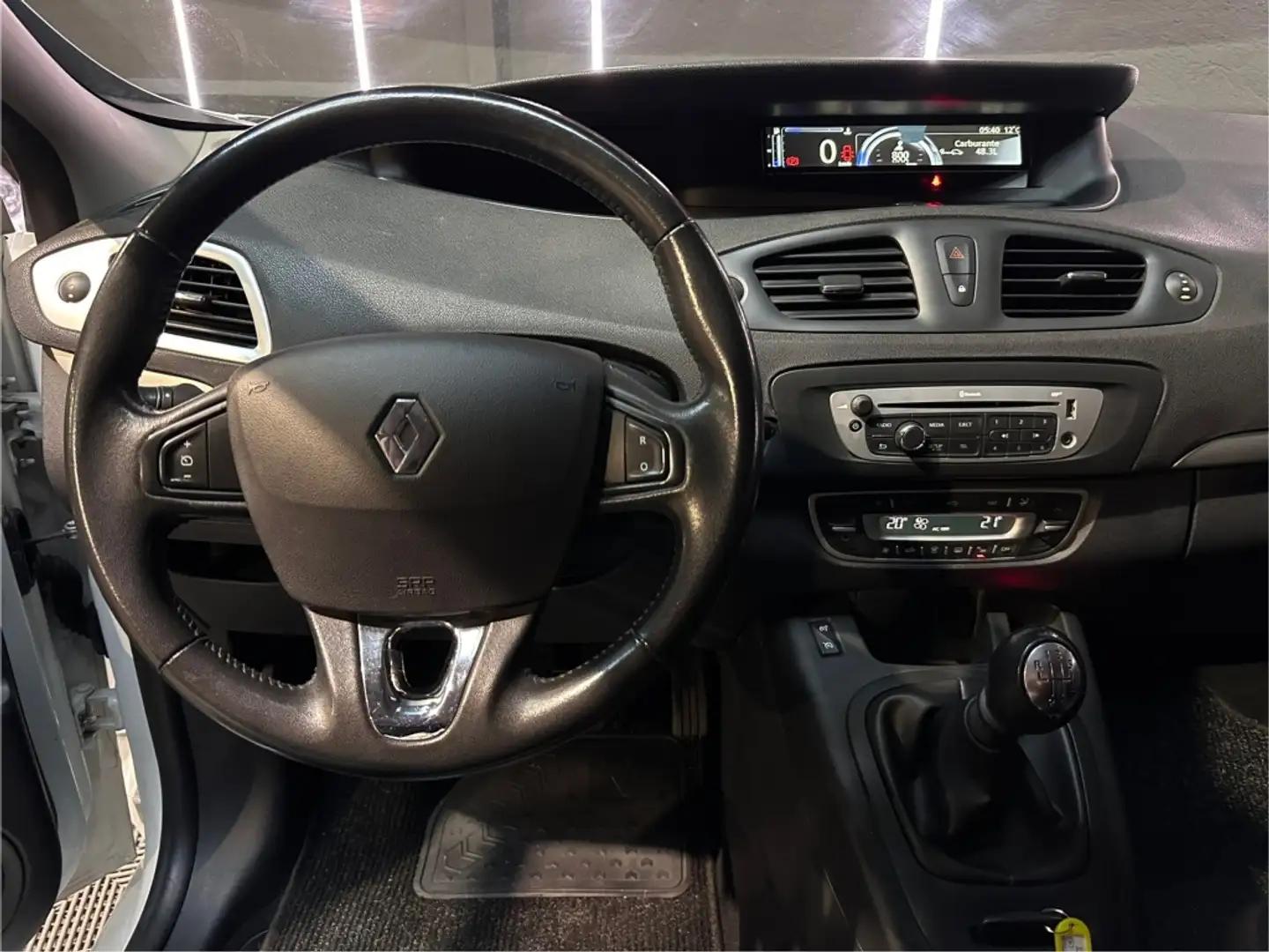 Renault Scenic 1.5dCi eco2 Selection Weiß - 2