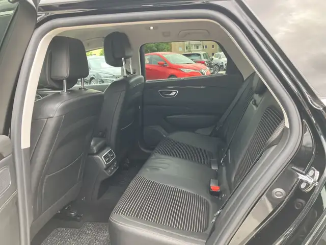 Renault Talisman view 11