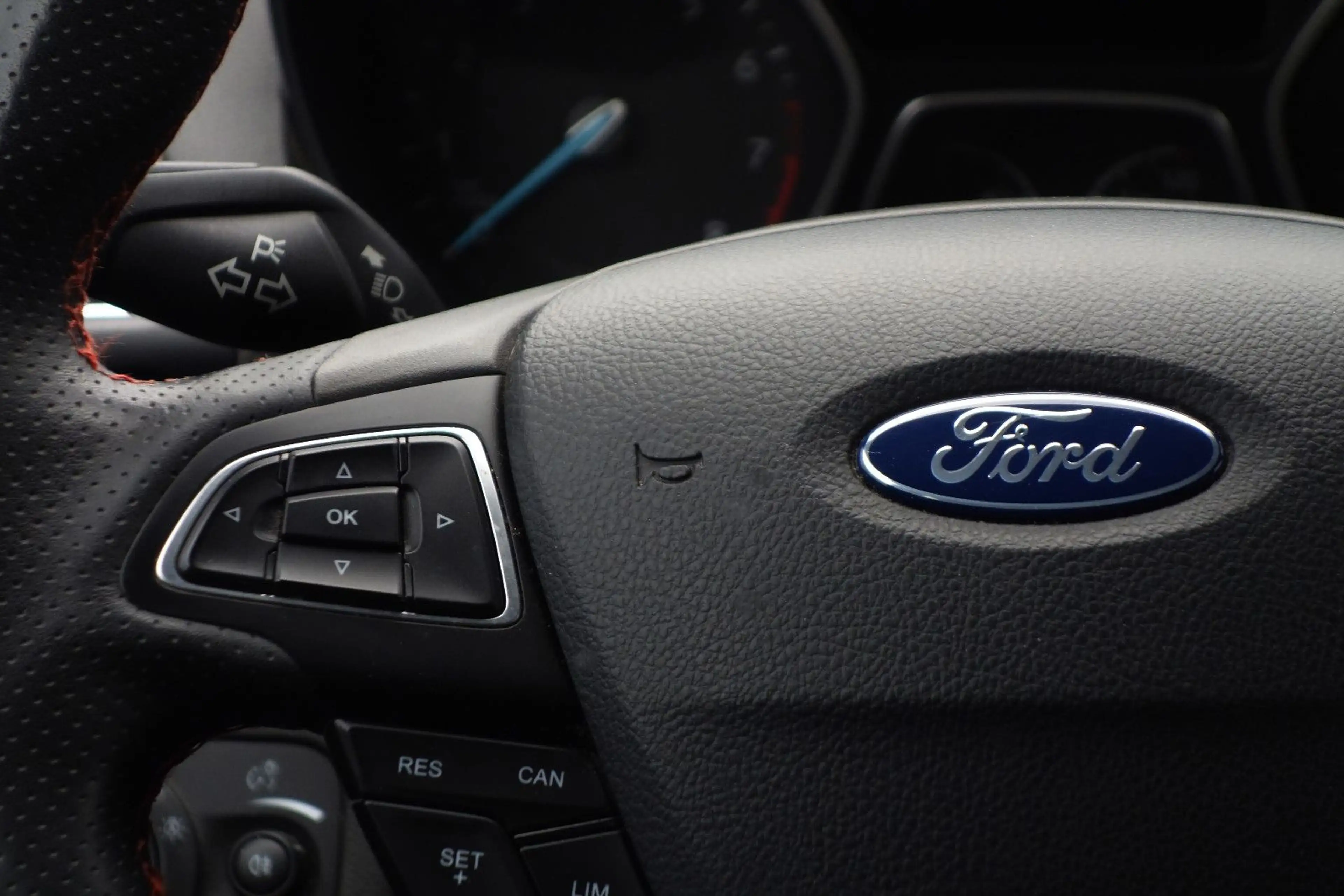 Ford Kuga **ST LINE** RFKMRA+AHKPL+KEYLESS+E-HECKKL. — photo 22