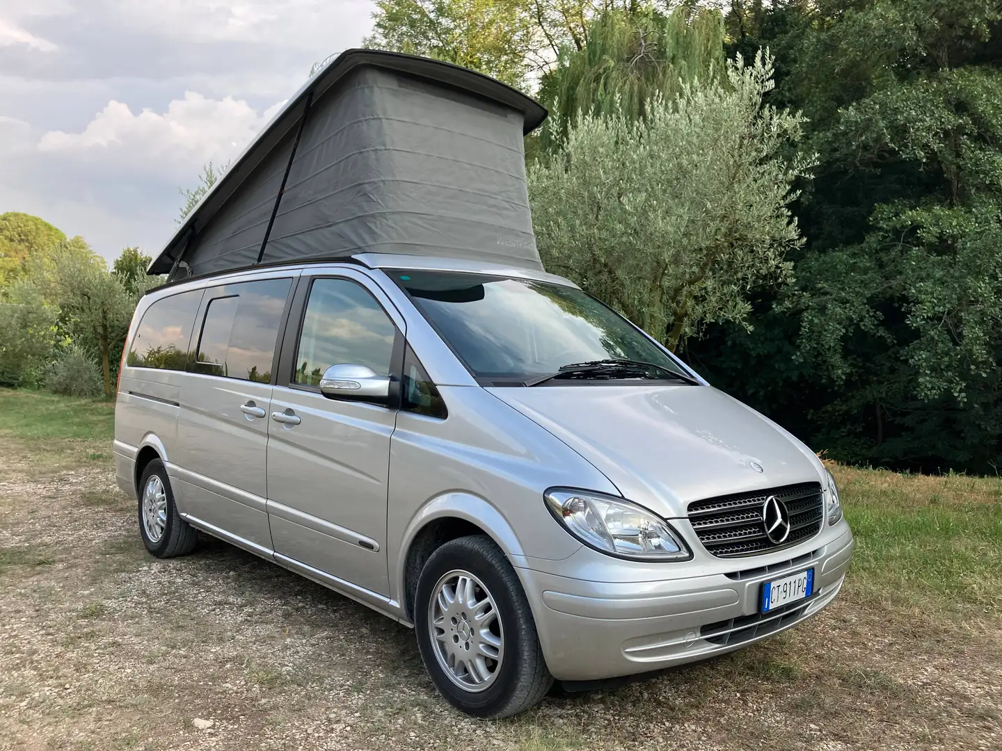 Caravans-Wohnm Mercedes-Benz Viano Marco Polo 2.2 CDI Westfalia Silber - 2