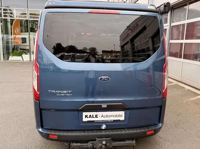 Ford Tourneo Custom view 5