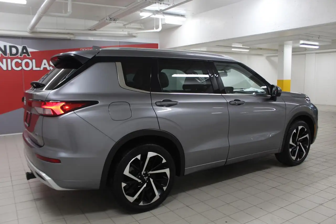 Mitsubishi Outlander снимка Mitsubishi Outlander