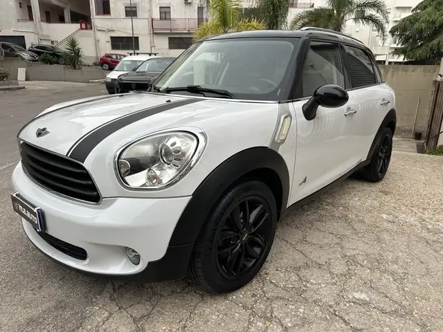 MINI Cooper SD Countryman COUNTRYMAN 2.0D 4x4 Autom 112cv