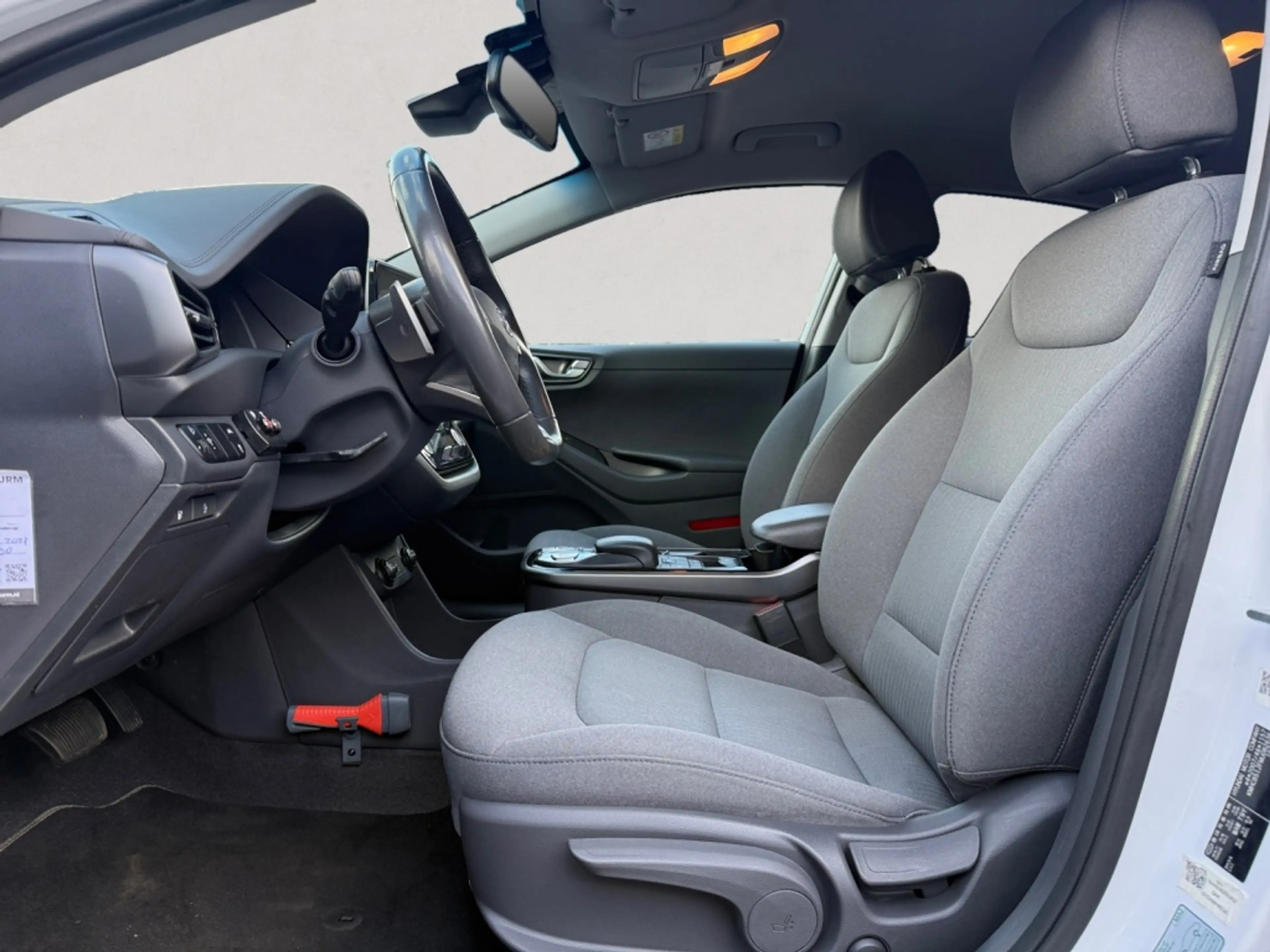 Hyundai IONIQ Comfort EV 38 kWh — photo 8
