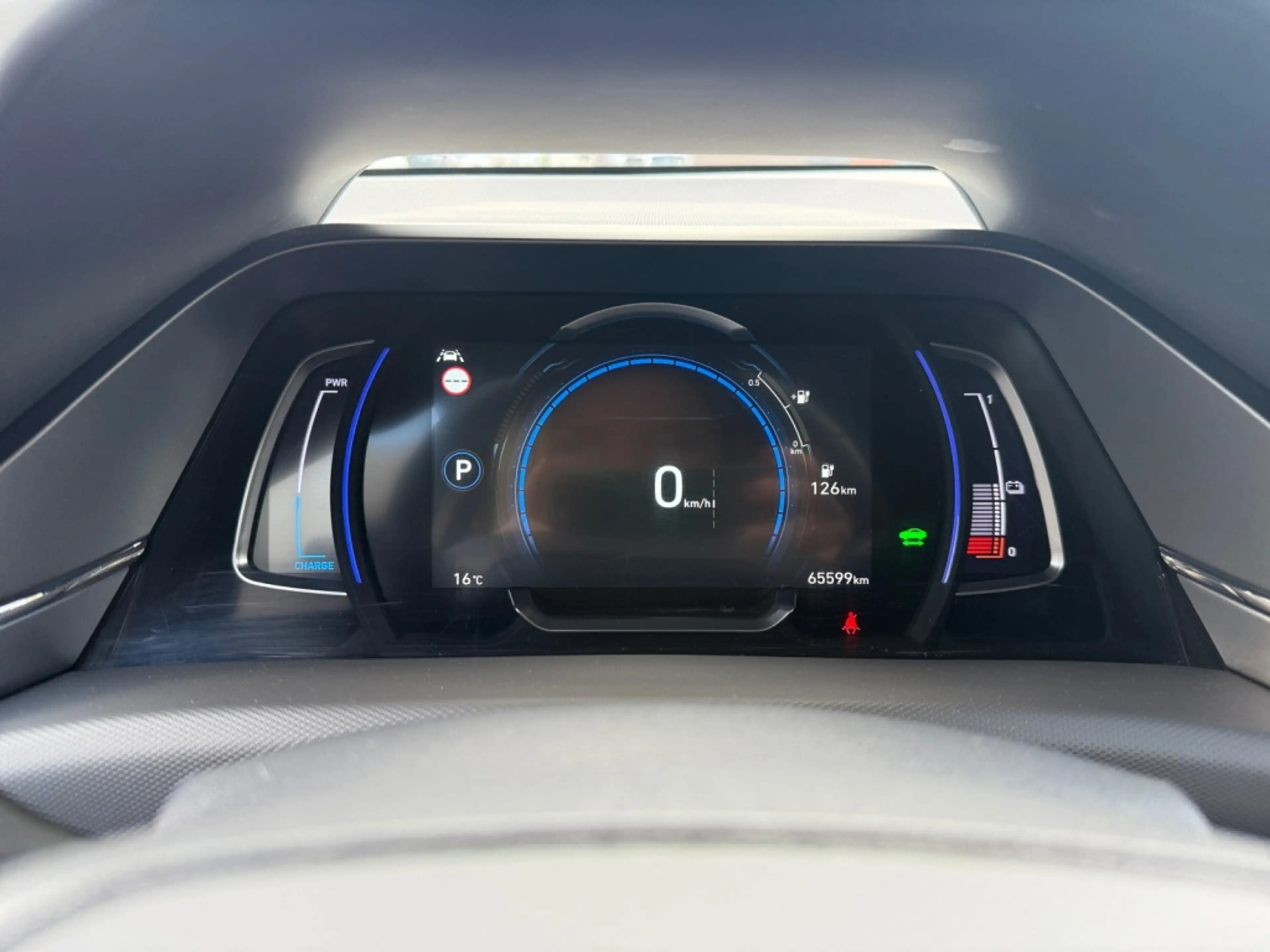 Hyundai IONIQ Comfort EV 38 kWh — photo 24