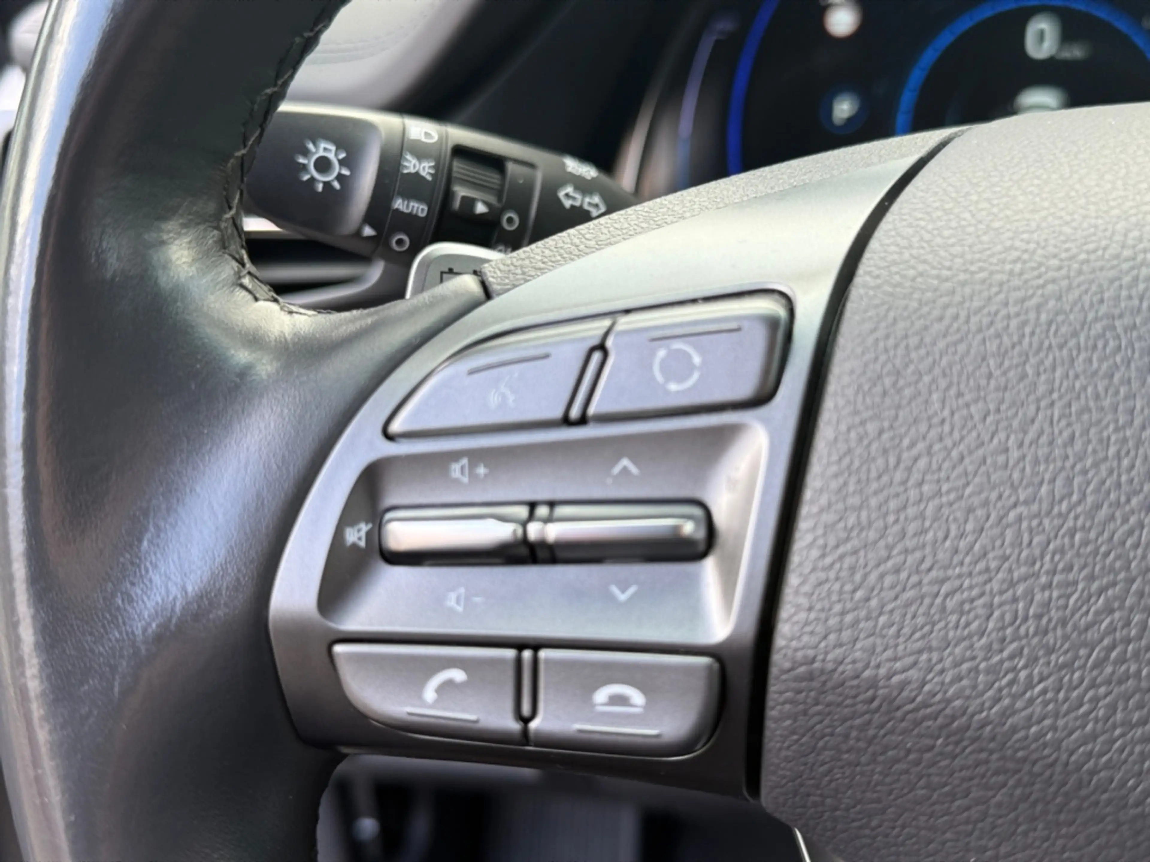 Hyundai IONIQ Comfort EV 38 kWh — photo 23