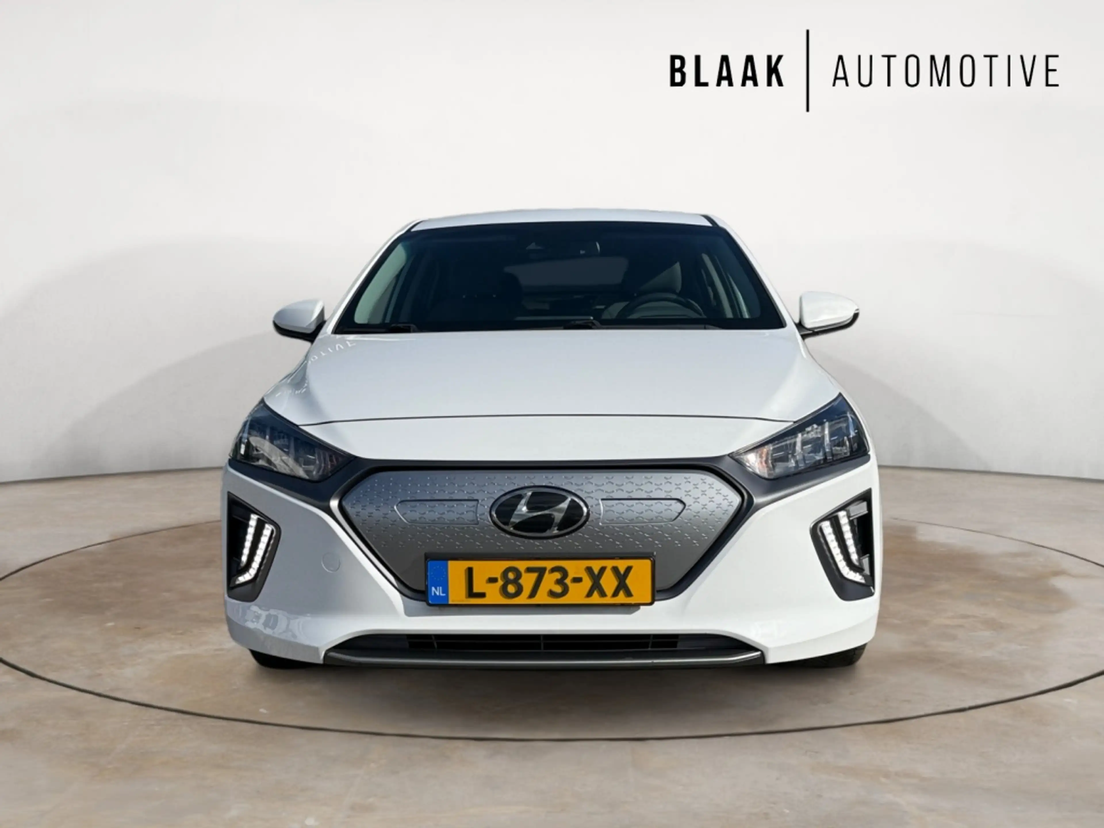 Hyundai IONIQ Comfort EV 38 kWh — photo 16