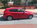 BMW 116 116i Rojo - thumbnail 3