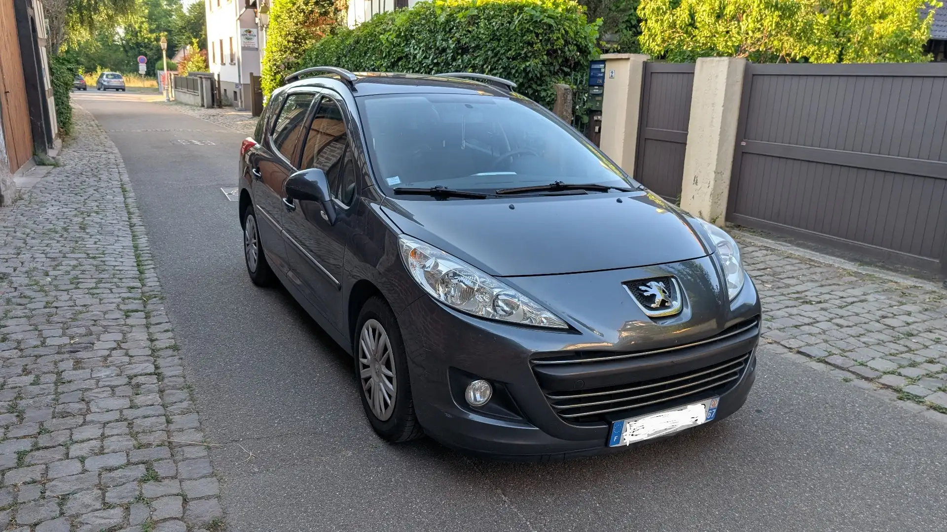 Peugeot 207 SW 1.4 VTi 95ch Série 64 - 2