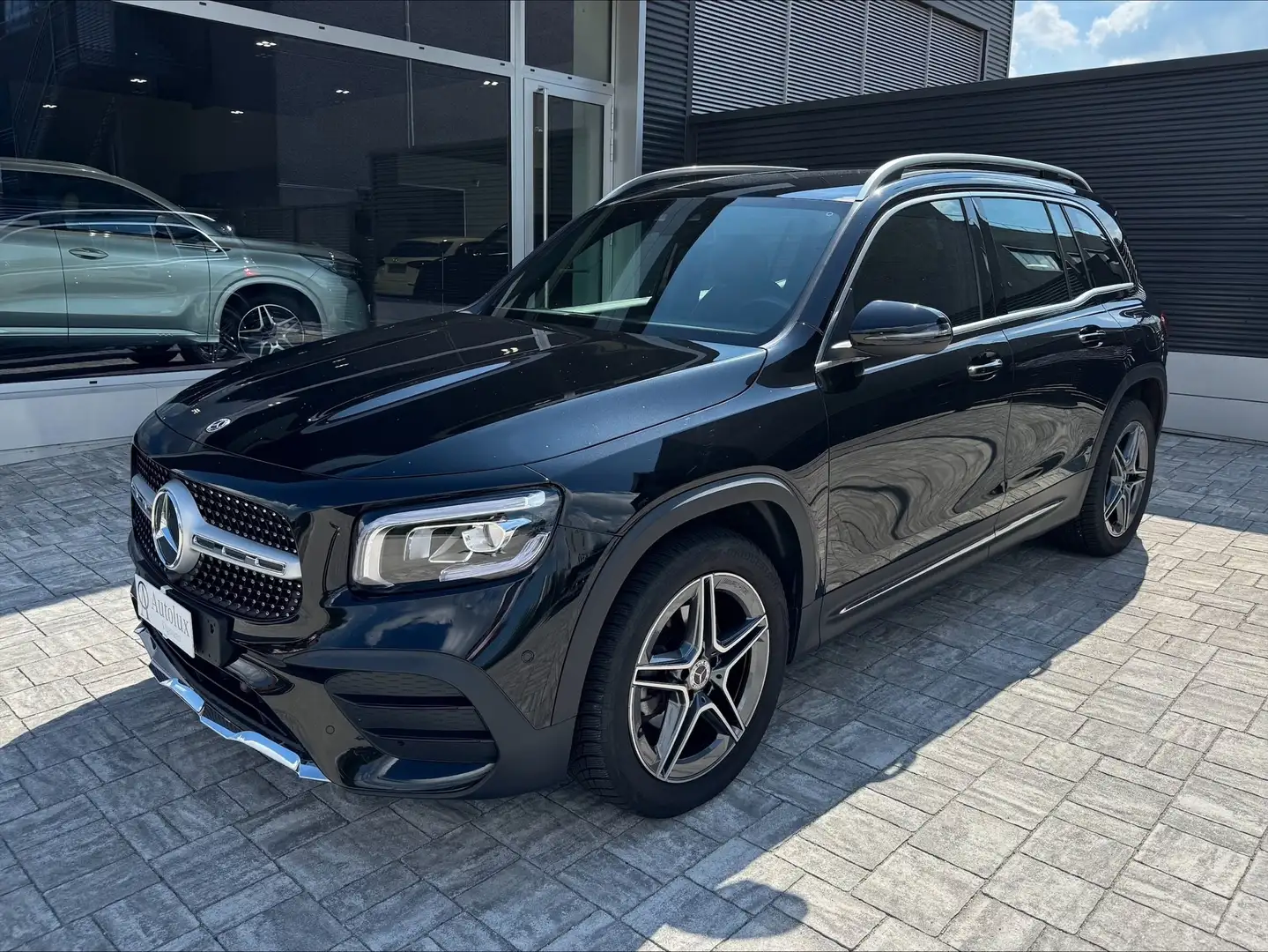Mercedes-Benz GLB 180 GLB 180 d Premium auto Noir - 1