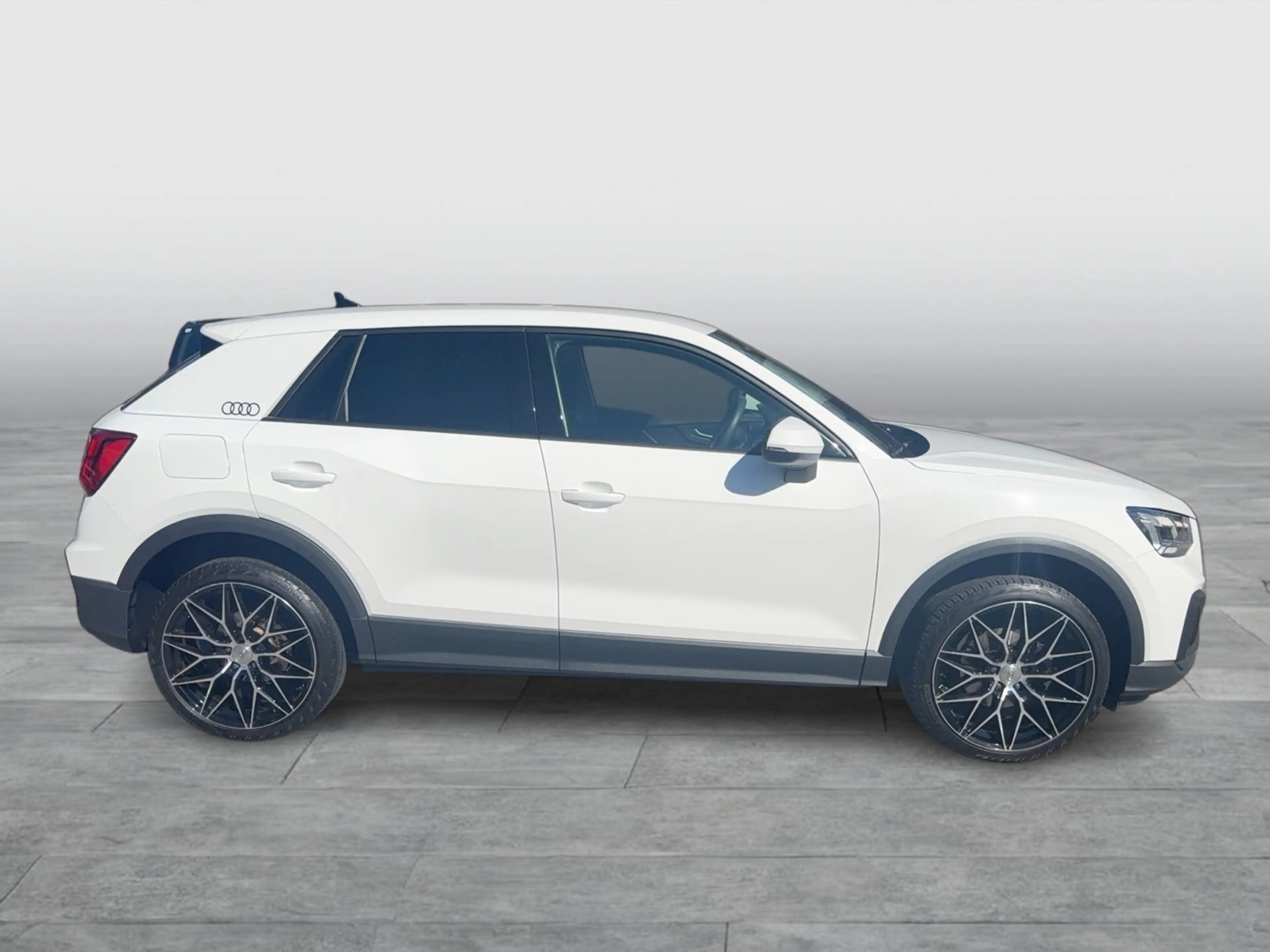 Audi Q2 35 TFSI intense — photo 5
