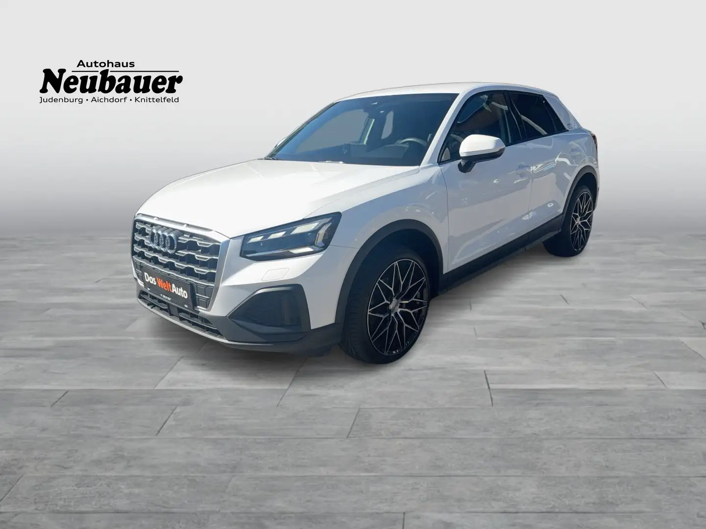 Audi Q2 35 TFSI intense Weiß - 1
