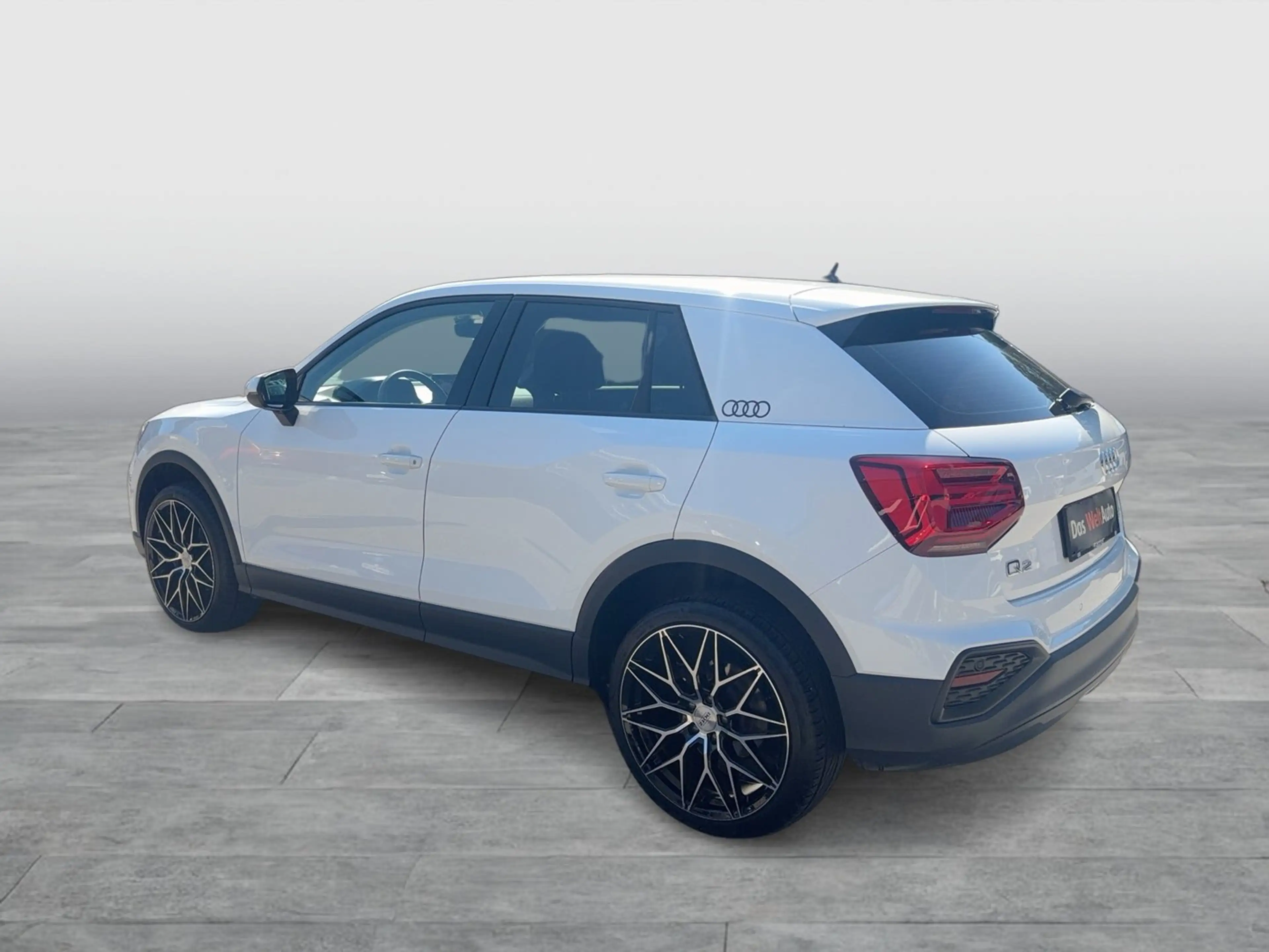 Audi Q2 35 TFSI intense — photo 3