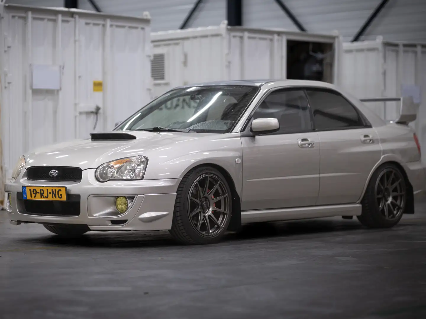 Subaru Impreza 2.0 Turbo WRX AWD Zilver - 1