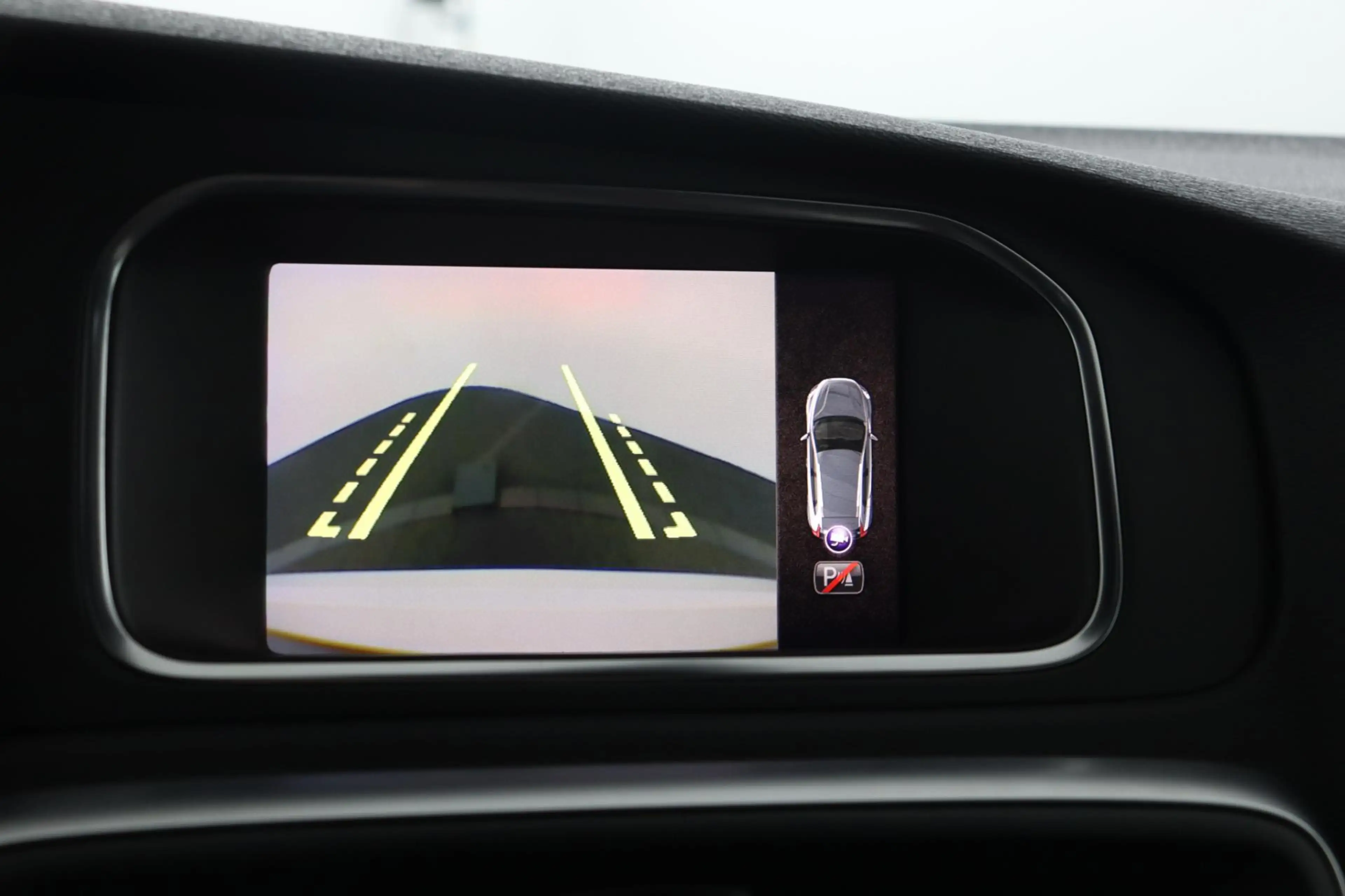 Volvo V40 Cross Country T3 Polar+ Luxury | NAP | Automaat | 1e eigenaar | — photo 24