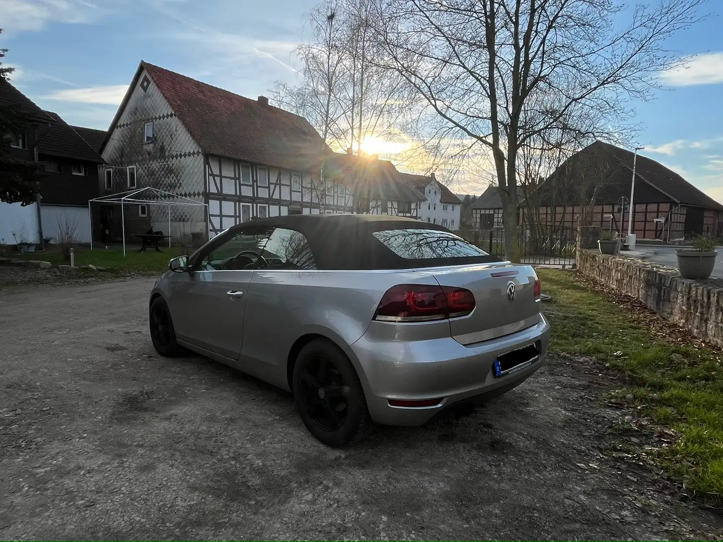 Volkswagen Golf Cabriolet Golf Cabrio 1.4 TSI Grau - 2