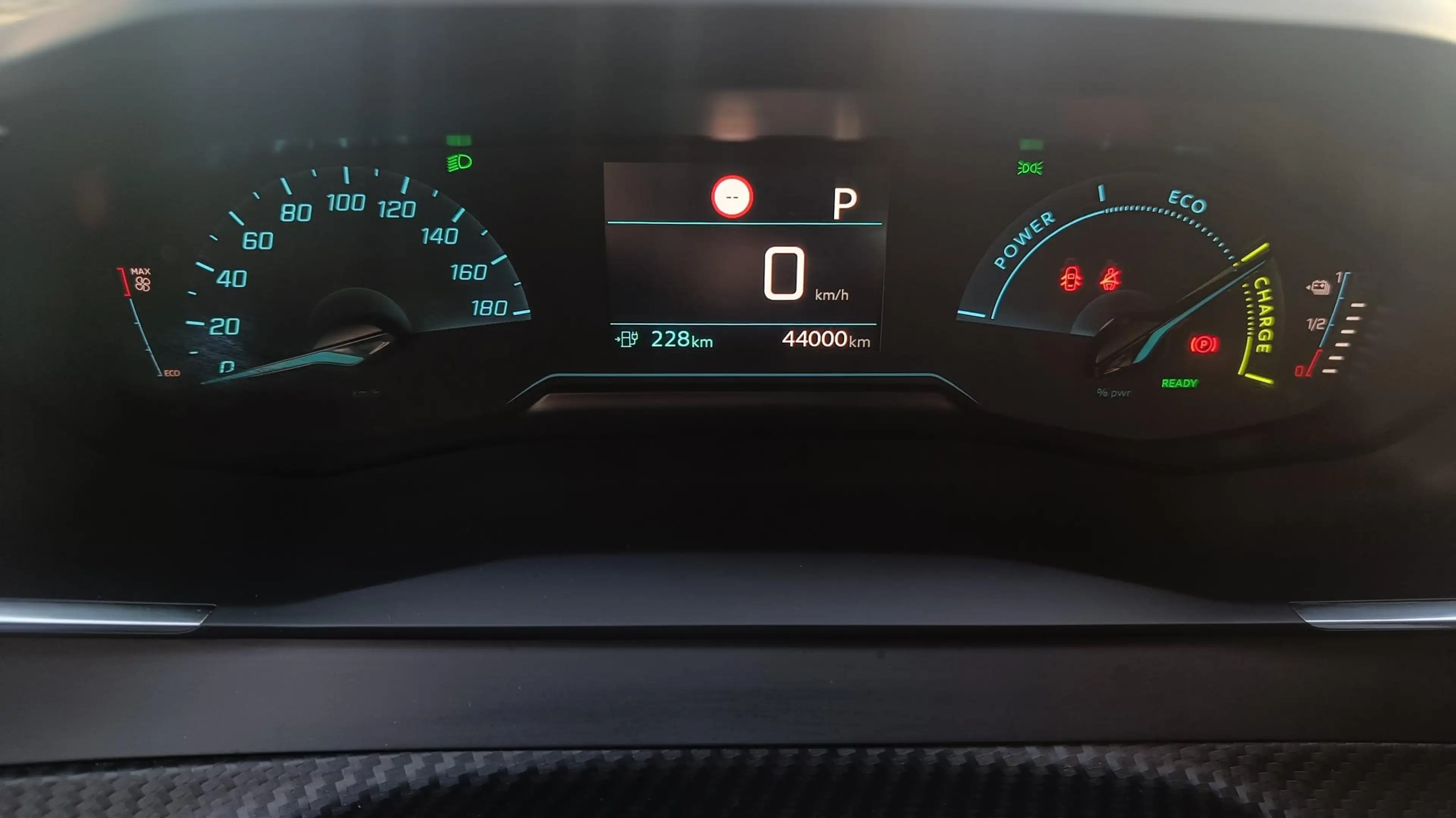 Peugeot e-208 EV Active Pack 50 kWh //stoelverwarming//all-seaso — photo 9