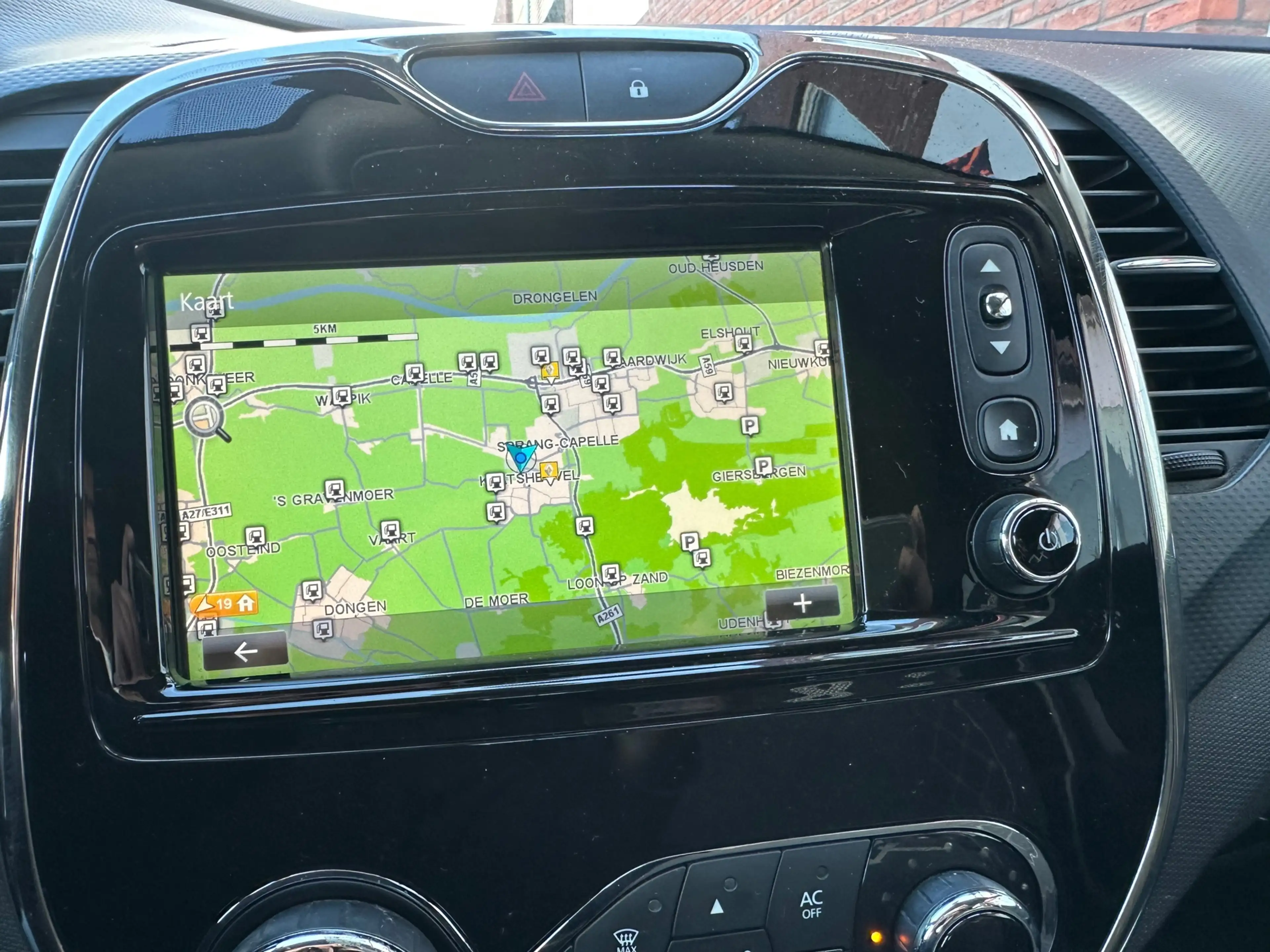 Renault Captur 1.2 TCe Dynamique / Camera / Navi / PDC / Clima / — photo 5