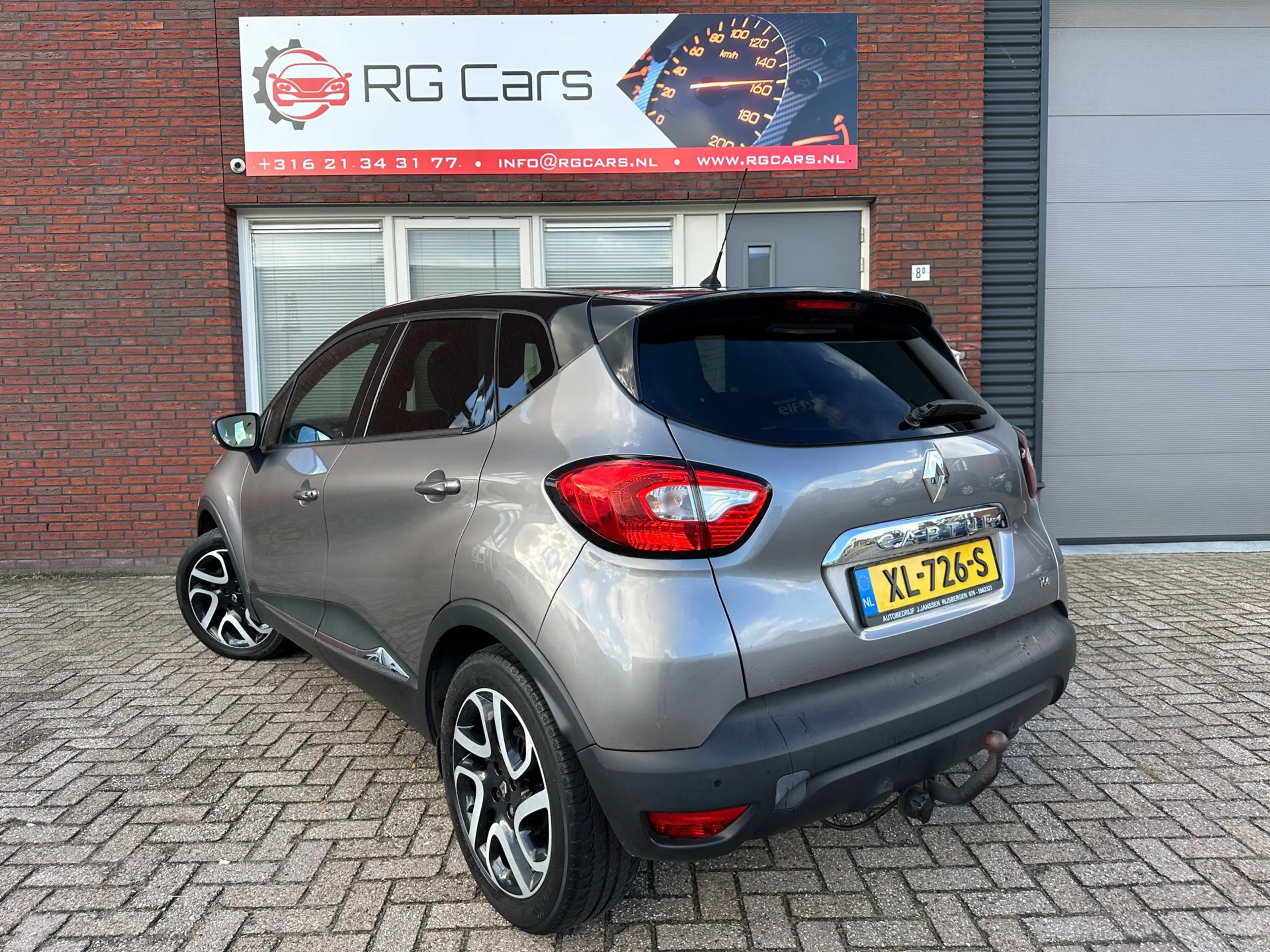 Renault Captur 1.2 TCe Dynamique / Camera / Navi / PDC / Clima / — photo 2